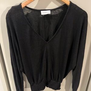 Evereve Smocked bottom Blouse Black SZ Small